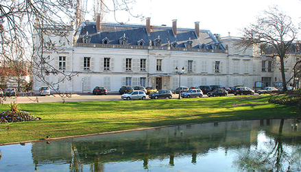 Traitement de la punaise de lit Ris Orangis , en Essonne - Track Nuisibles